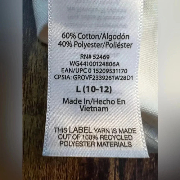 SET: Holiday Time | little girls holiday print tee + mesh skirt. Size: L (10-12) - Picture 6 of 15